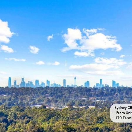 Modern 2 Bedroom & 2 Bathroom Apartment With Stunning Sydney Cbd & Skyline Views! Liverpool Buitenkant foto